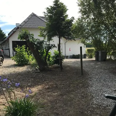 Lejlighed Hus På Landet Ejby (Middelfart)